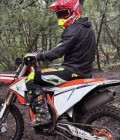 Встретьте Мужчинa : Seb, 23 лет до Франция  Orange